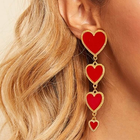 BOUTQUE Jewelry - RED HEARTS DANGLE EARRINGS LONG GOLD HEART DECENDING SIZE DROP LONG EARRINGS NEW